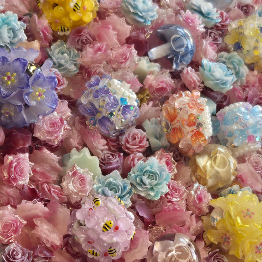 Pastel Cottage Garden (Glow in the Dark)