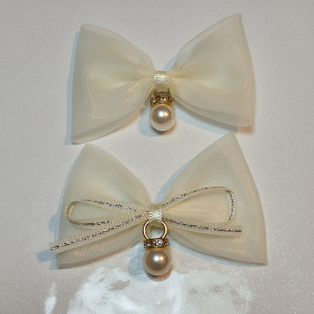 Fabric Bow with Pearl
